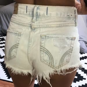 Hollister high waisted shorts